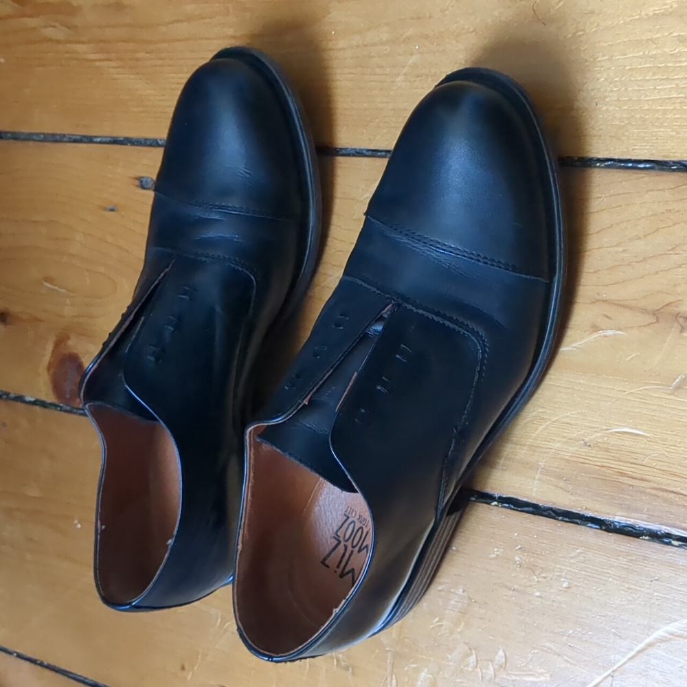 Miz Mooz Black Leather Lovett 10